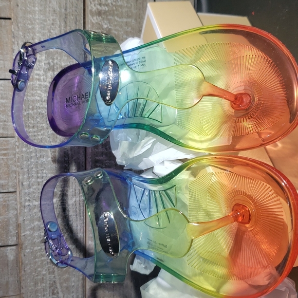 NWT IN BOX Little Girls Michael Kors Sandals - Picture 2 of 8